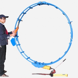 Hydraulic disconnected-type external pipe line-up clamp